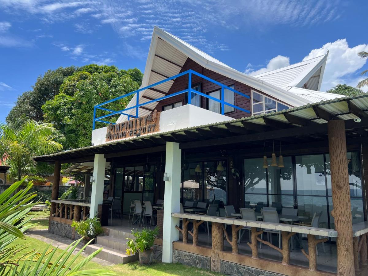 Infinity Diving Resort And Residences Dauin Exterior foto